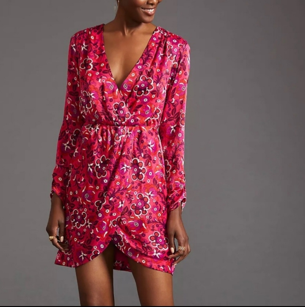 Maeve floral wrap mini dress size medium
